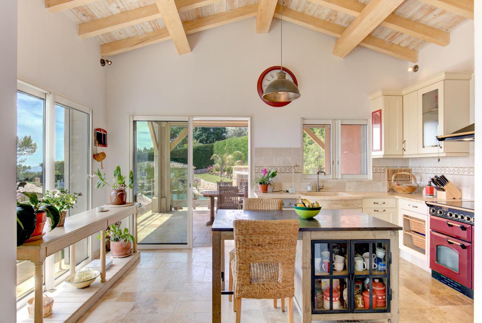 Adorable Maison Indépendante 30m2 avec Piscine en saison Cabris Habitación foto